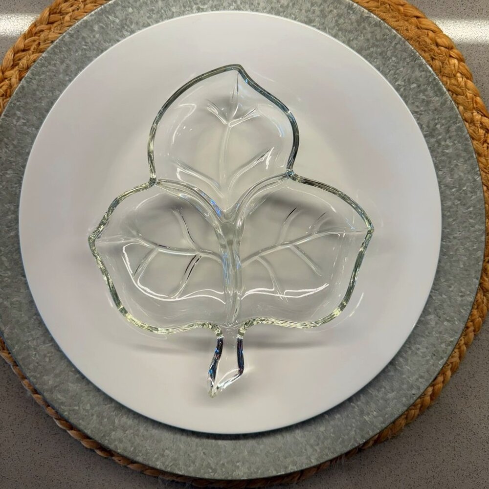 Clear Pressed Glass Divided Dish – Vintage Mid-Century Maple Leaf Design